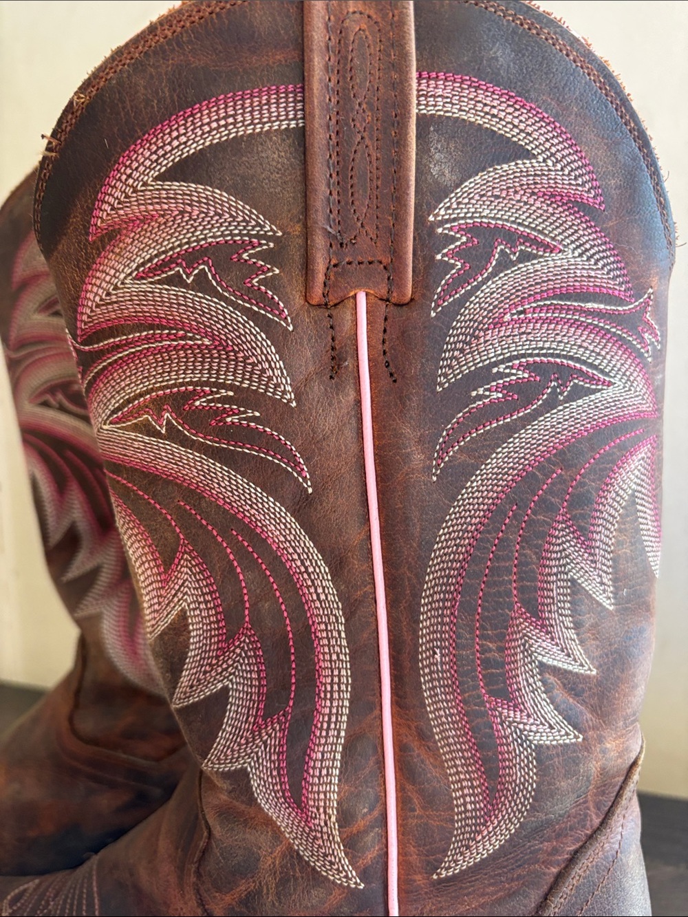 Dan Post Brown Leather Cowboy Boots with Pink Embroidery Women’s Size 7 - Picture 2 of 7